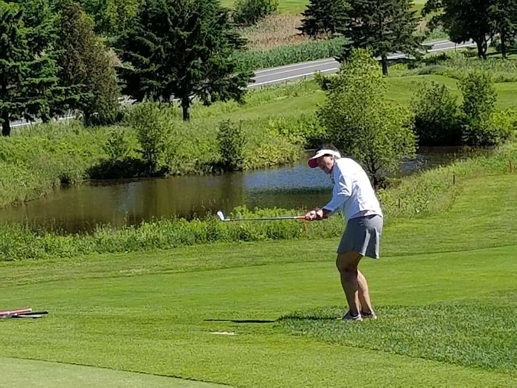 Jocelyn Smith de Milby joue 86 en 1ere ronde au Championnat provincial  senior féminin à Cap Rouge – Association Régionale des Cantons de l'Est